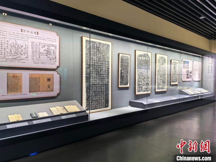 “柳宗元与广西”文献展在广西南宁开展,“柳宗元与广西”文献展在广西南宁开展