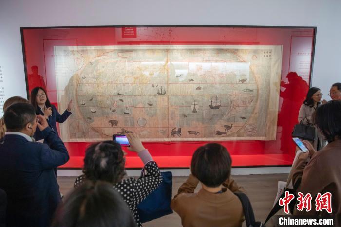 用科技触摸历史 南博推出VR大空间沉浸式展览,用科技触摸历史 南博推出VR大空间沉浸式展览