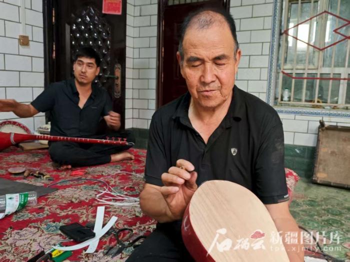 遇见非遗丨桑木琴音飞出南疆小村,遇见非遗丨桑木琴音飞出南疆小村