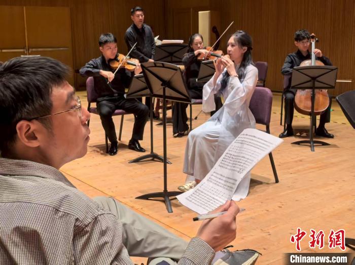 探班大暑音乐会排演：中医智慧邂逅中西器乐合鸣,探班大暑音乐会排演：中医智慧邂逅中西器乐合鸣