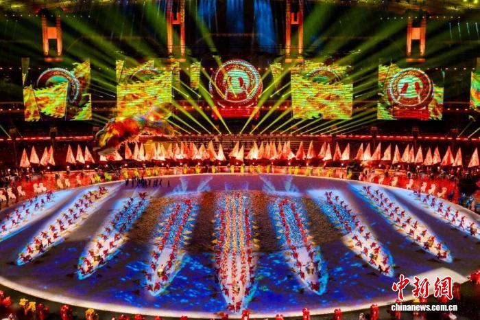 （粤港澳全运会）十五运会开幕式总导演郎昆：展现大湾区“圆梦未来”的激情与力量,（粤港澳全运会）十五运会开幕式总导演郎昆：展现大湾区“圆梦未来”的激情与力量