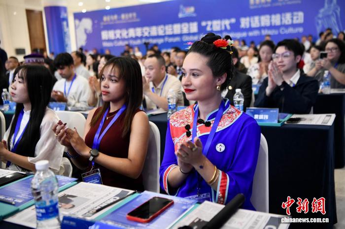 全球“Z世代”在湄洲岛话妈祖文化,全球“Z世代”在湄洲岛话妈祖文化