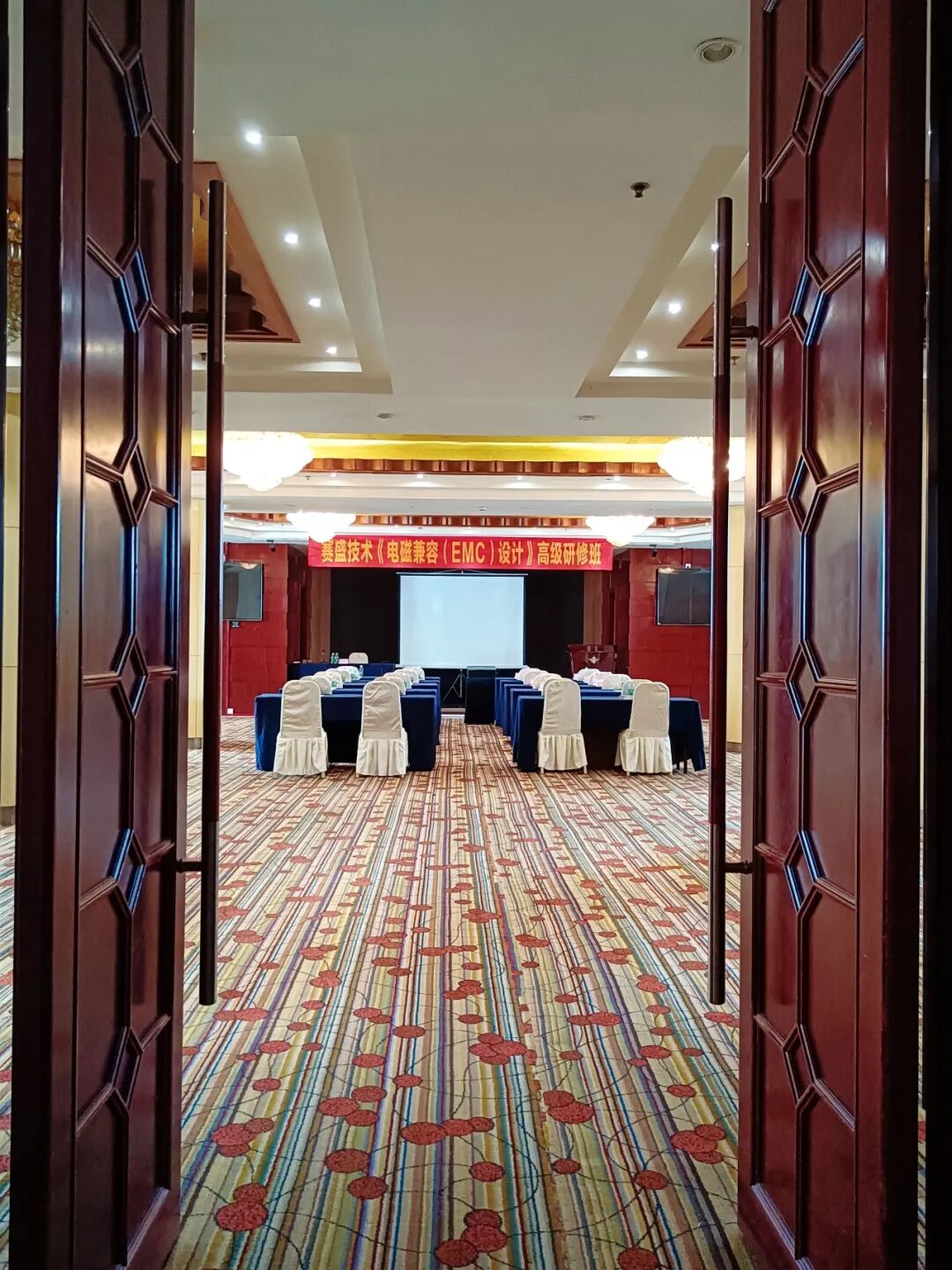 PCB设计中的“隐形障碍”：电磁兼容问题的终极解析